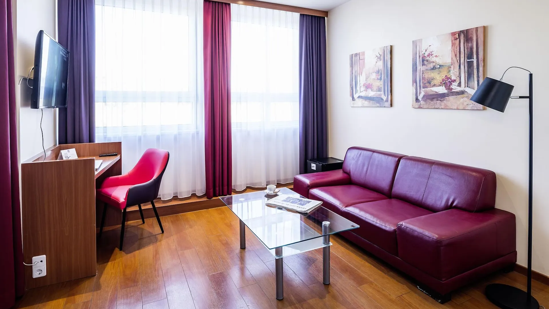 Star G Hotel Muenchen Schwabing 3*, Monachium