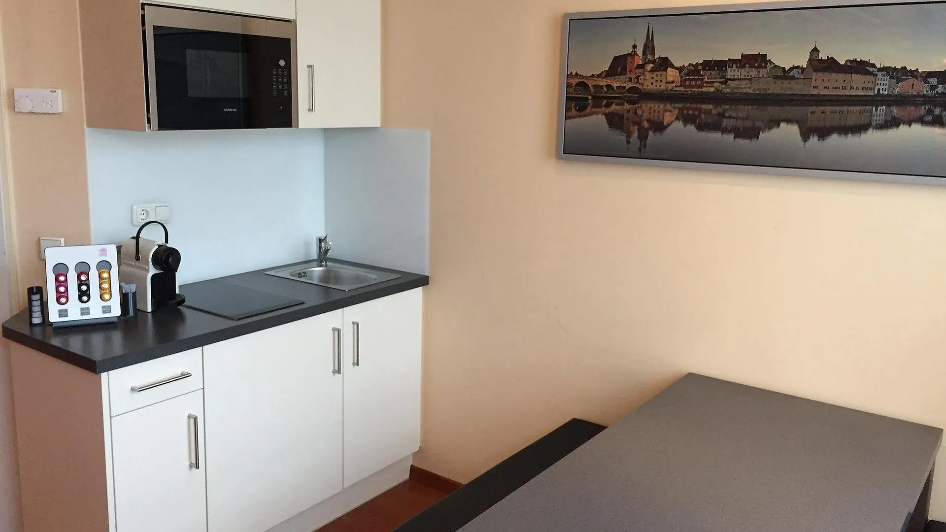 Star G Hotel Muenchen Schwabing 3*, Monachium